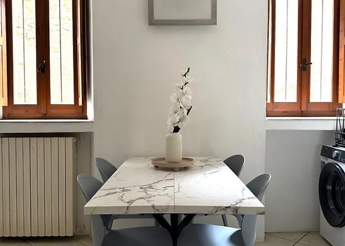 Domus Nova - Antesitum - On The Of Apartment Malgrate